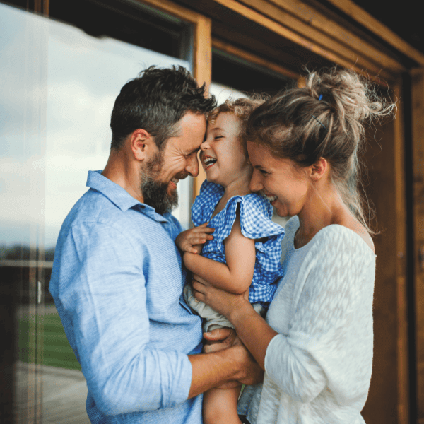 famille heureuse maisons oxygene