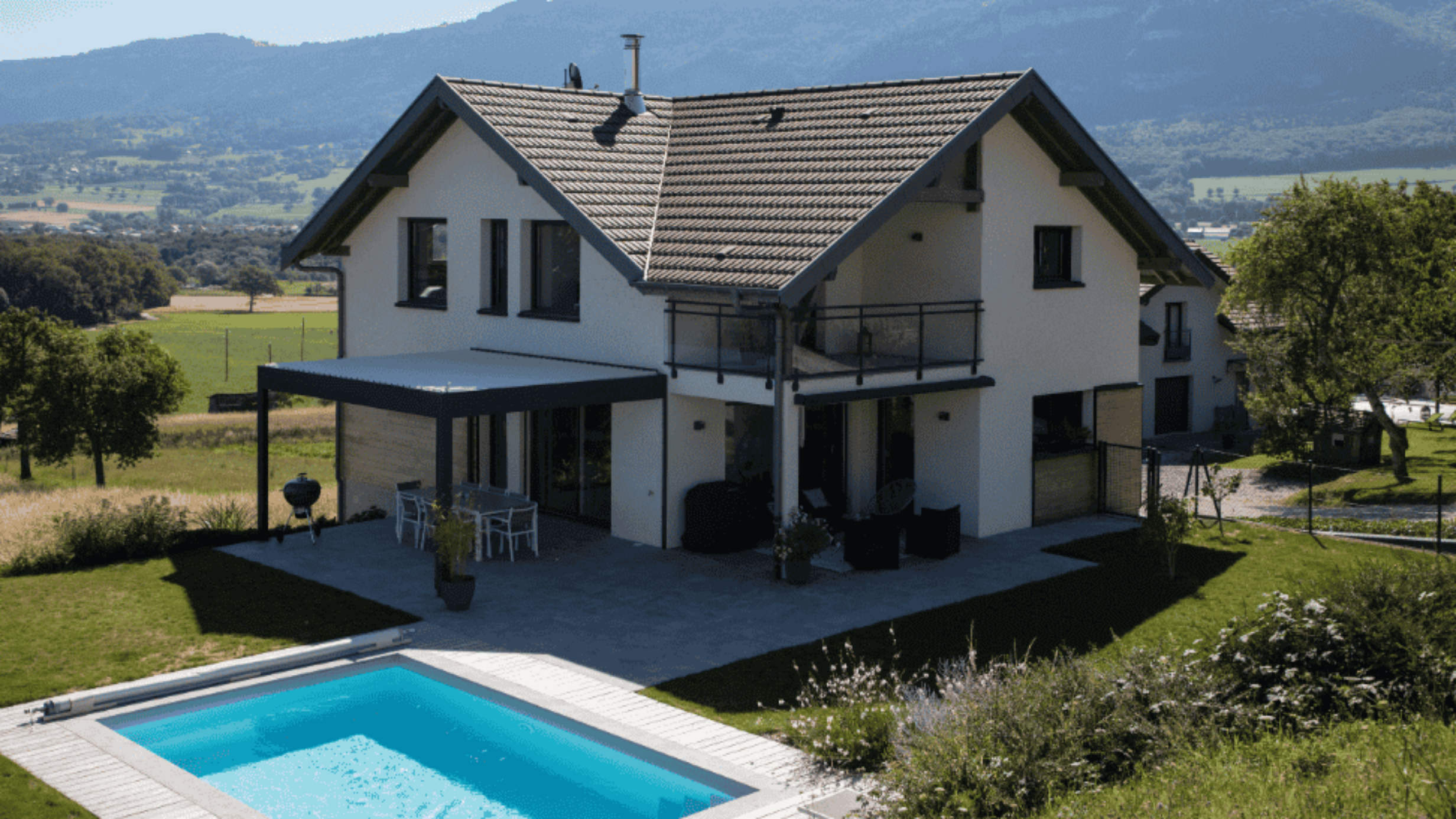 maison contemporaine avec piscine
